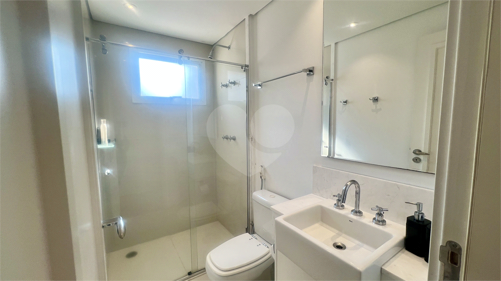 Imóvel de 190m² com sala ampla conectada a varanda gourmet 3 suítes lazer completo 4 vagas Perdzes 