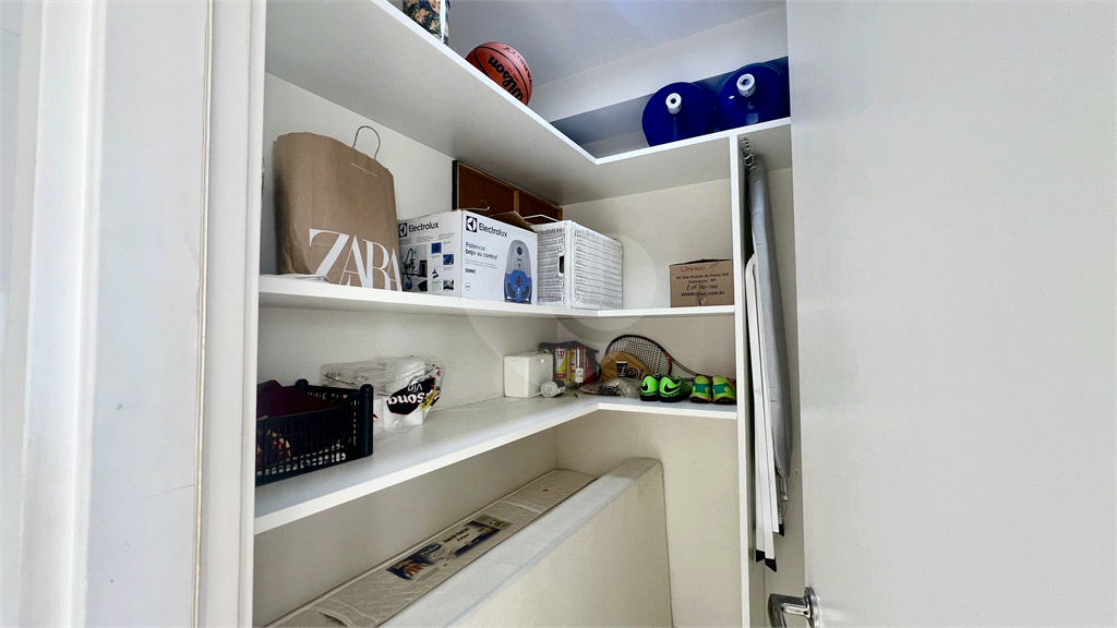 Imóvel de 190m² com sala ampla conectada a varanda gourmet 3 suítes lazer completo 4 vagas Perdzes 