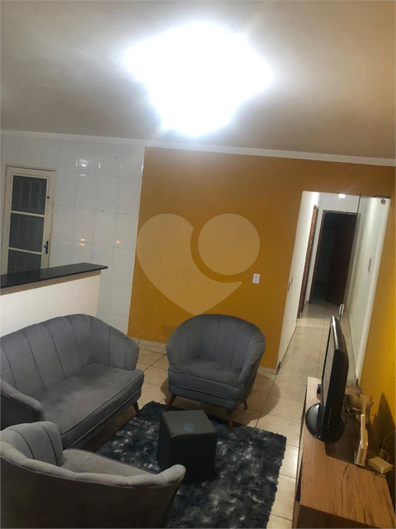 Casa à venda com 2 quartos, 126m² - Foto 1
