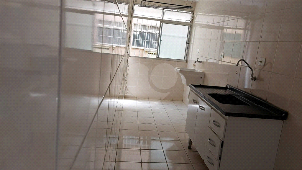 VENDA - Apartamento Térreo no Centro de Guaianases: 2 dormitórios | 1 vaga 
