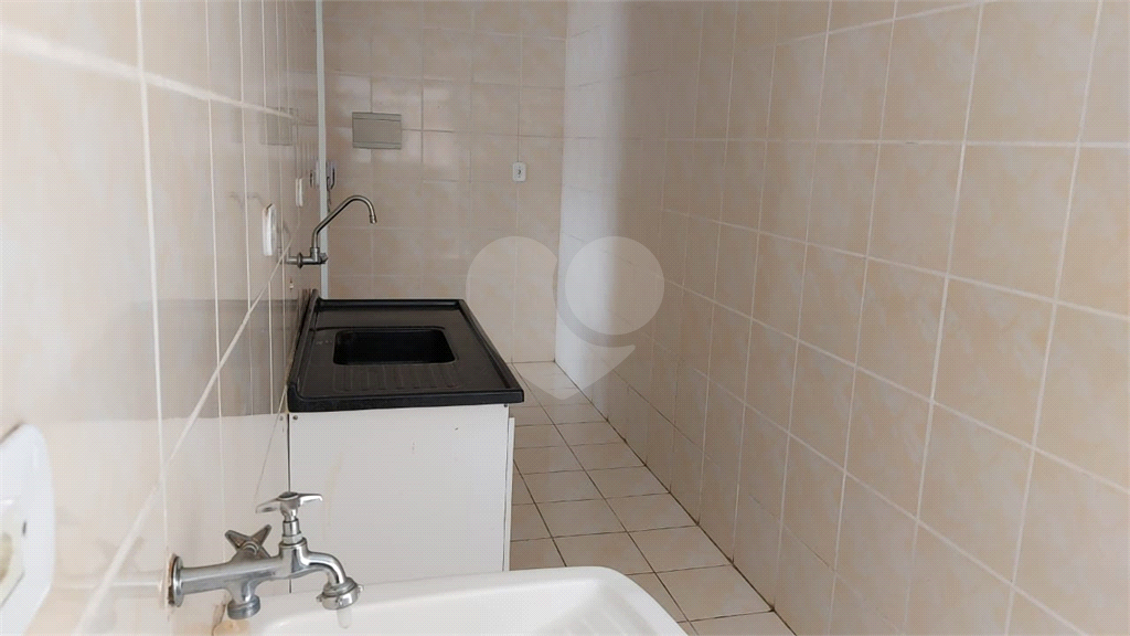 VENDA - Apartamento Térreo no Centro de Guaianases: 2 dormitórios | 1 vaga 
