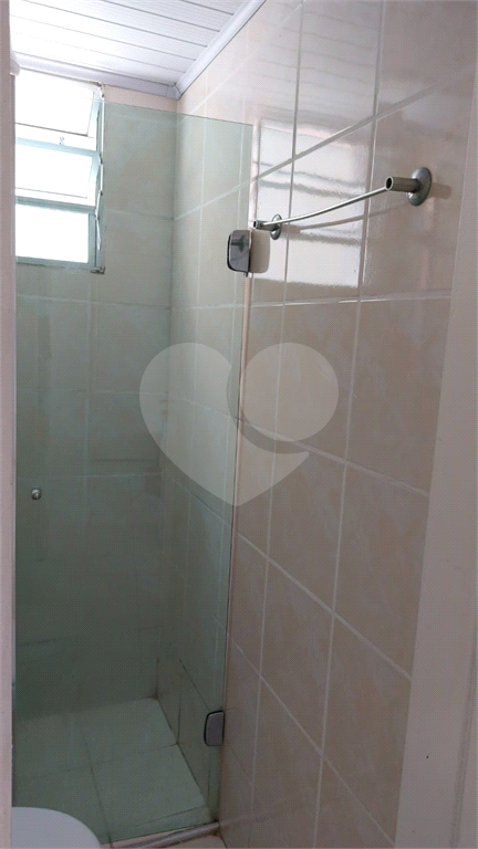 VENDA - Apartamento Térreo no Centro de Guaianases: 2 dormitórios | 1 vaga 
