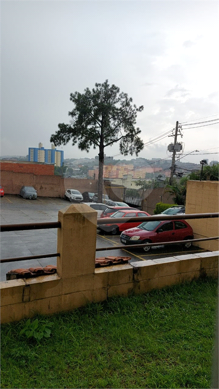 VENDA - Apartamento Térreo no Centro de Guaianases: 2 dormitórios | 1 vaga 
