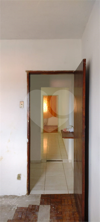 Casa à venda com 2 quartos, 128m² - Foto 6