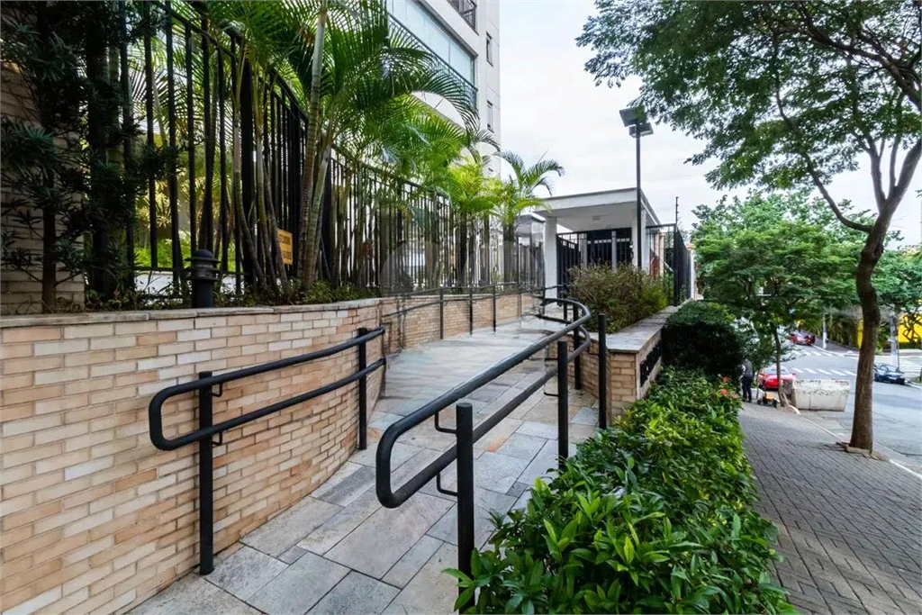 Apartamento com 3 quartos sendo 1 suite, lazer completo, excelente localização no Ipiranga