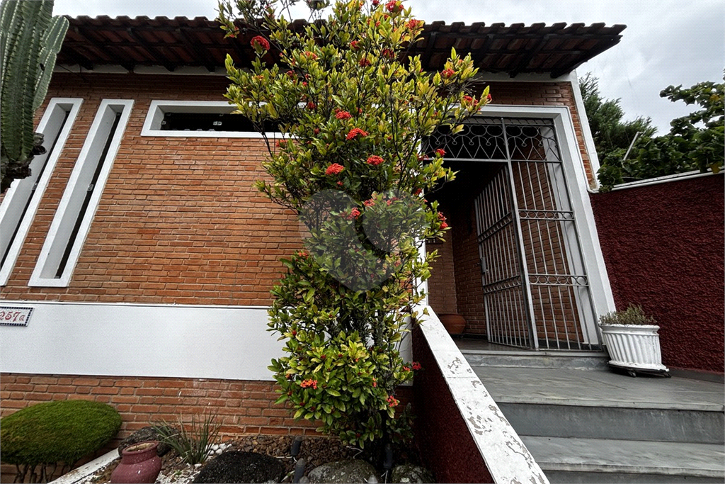 Sobrado com 762 m² de terreno  com 4 dormitórios e 4 vagas em Santana
