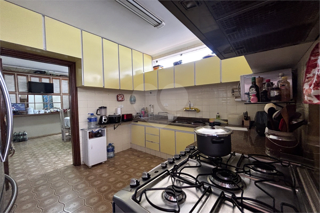 Sobrado com 762 m² de terreno  com 4 dormitórios e 4 vagas em Santana