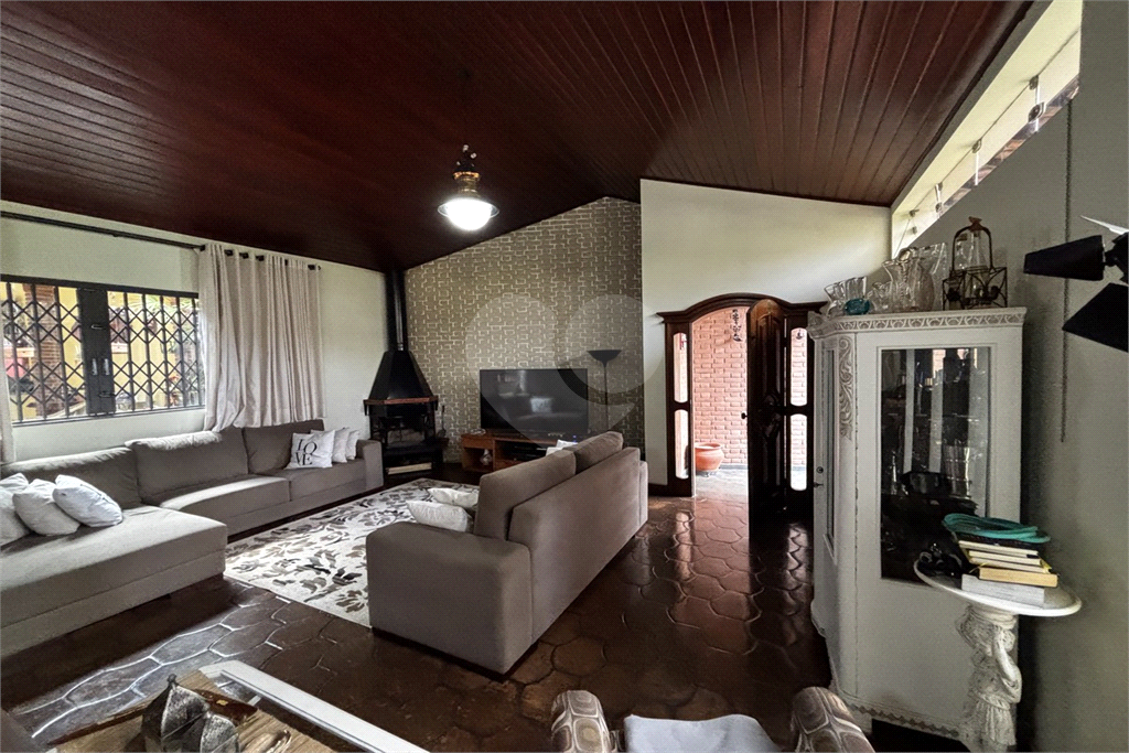 Sobrado com 762 m² de terreno  com 4 dormitórios e 4 vagas em Santana