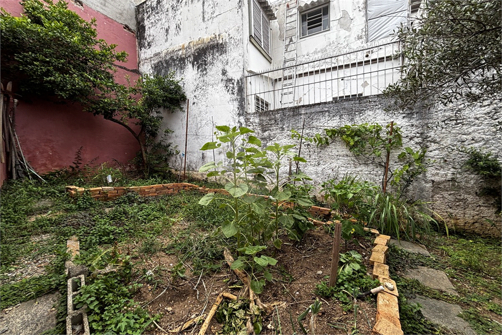 Sobrado com 762 m² de terreno  com 4 dormitórios e 4 vagas em Santana