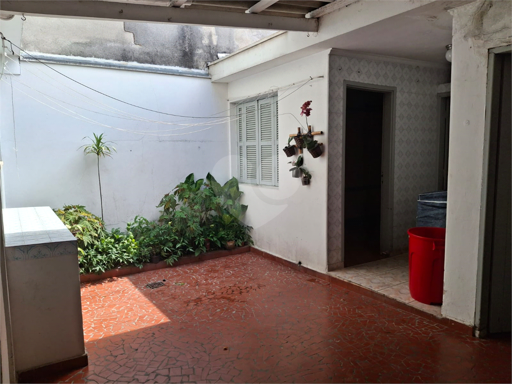 Vende-se Sobrado com 4 quartos no bairro do Limão