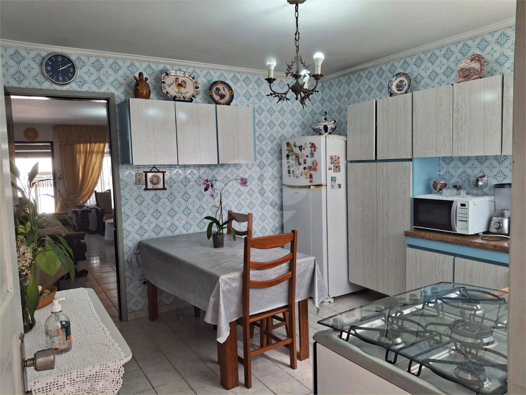 Vende-se Sobrado com 4 quartos no bairro do Limão