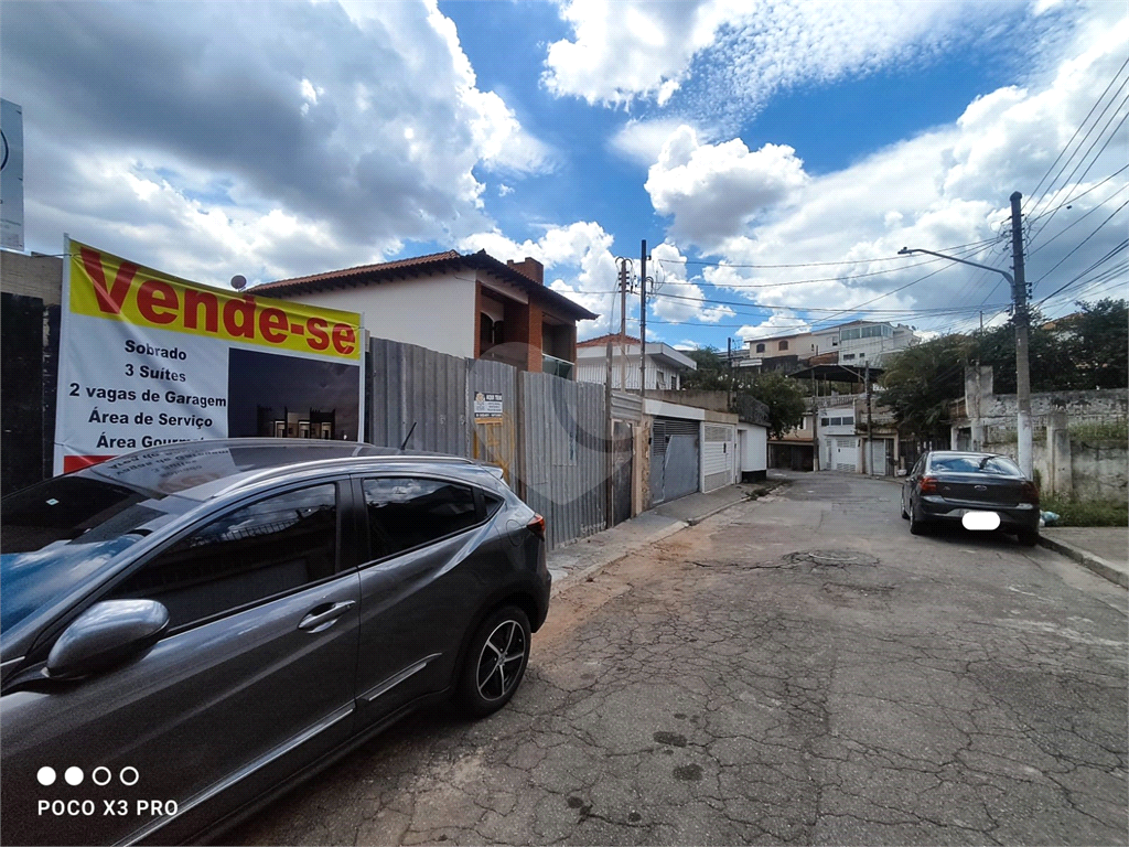 na parada inglesa sobrado com 3 suites 2 vagas e quintal com  espaço gourmet 