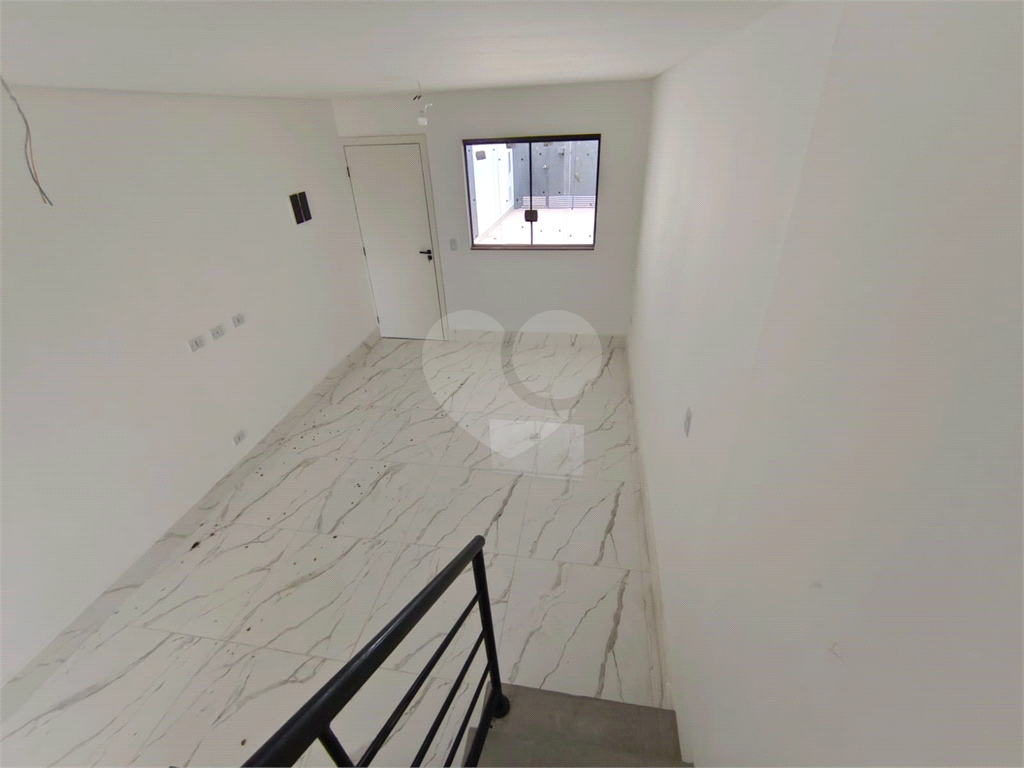 2 km metro parada inglesa sobrado com 3 suites 2 vagas e quintal com  espaço gourmet 