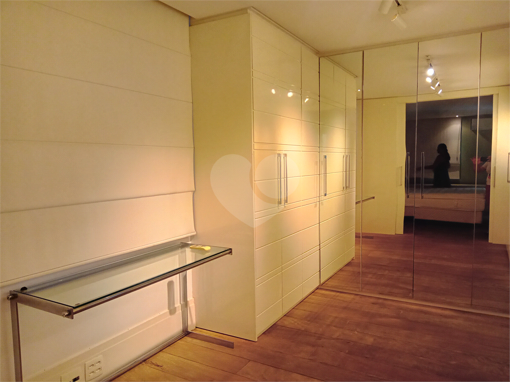 Apartamento Mobiliado para Venda ou Locação no Itaim Bibi