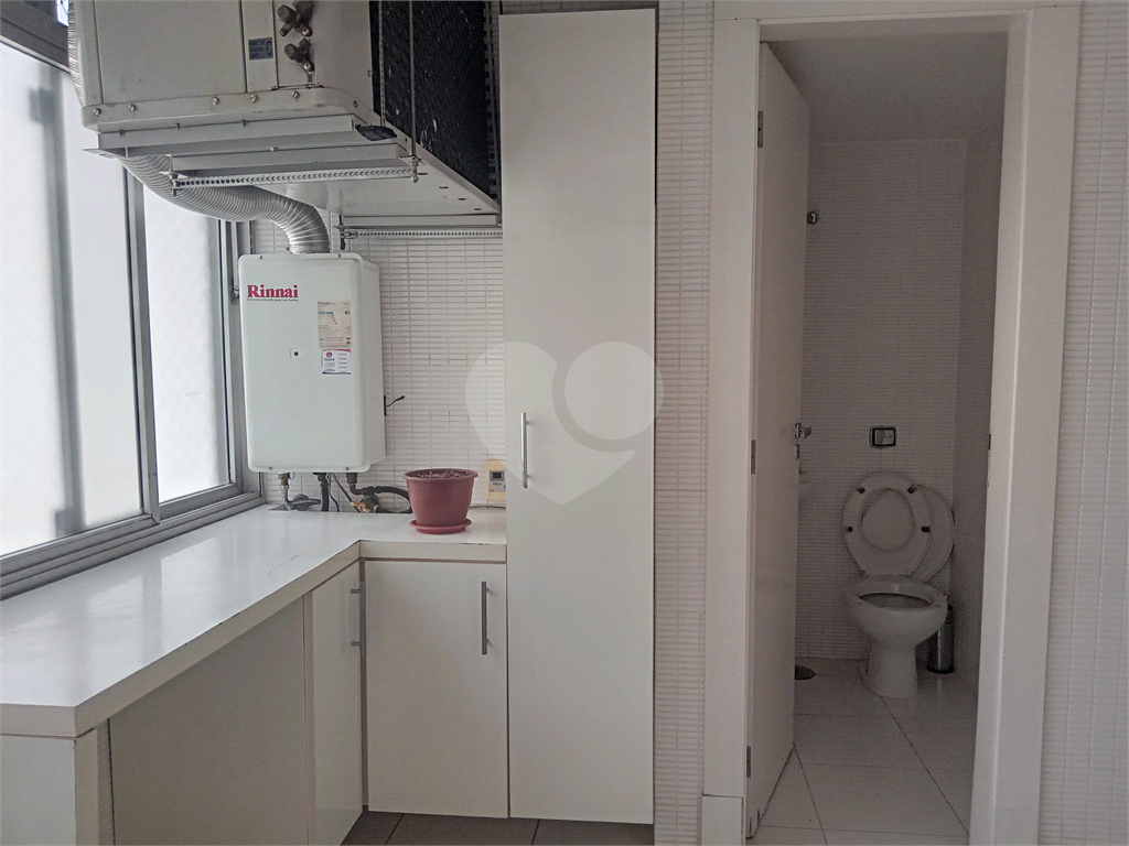 Apartamento Mobiliado para Venda ou Locação no Itaim Bibi