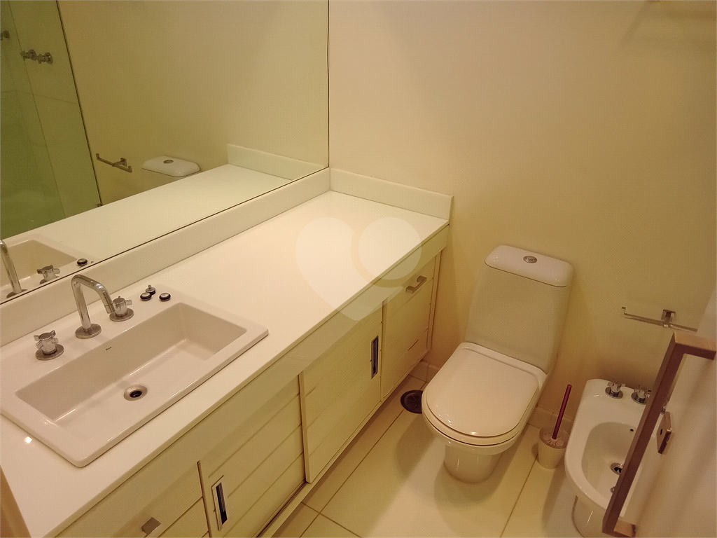 Apartamento Mobiliado para Venda ou Locação no Itaim Bibi