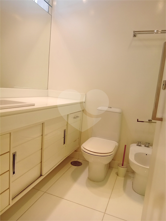 Apartamento Mobiliado para Venda ou Locação no Itaim Bibi