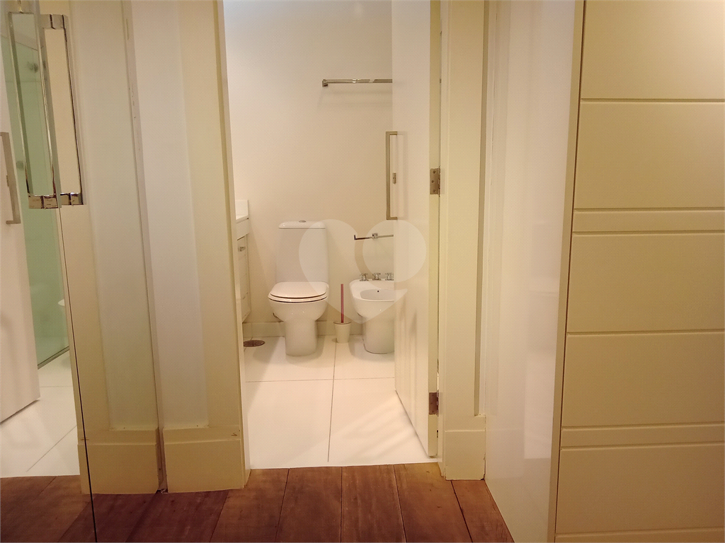 Apartamento Mobiliado para Venda ou Locação no Itaim Bibi