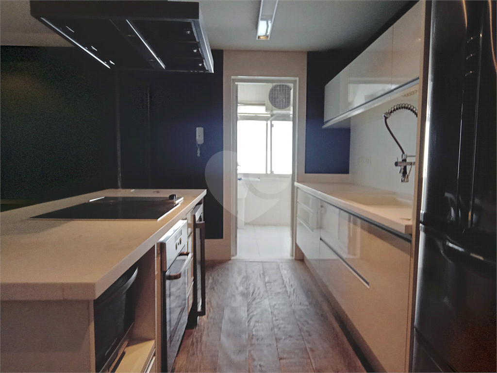 Apartamento Mobiliado para Venda ou Locação no Itaim Bibi