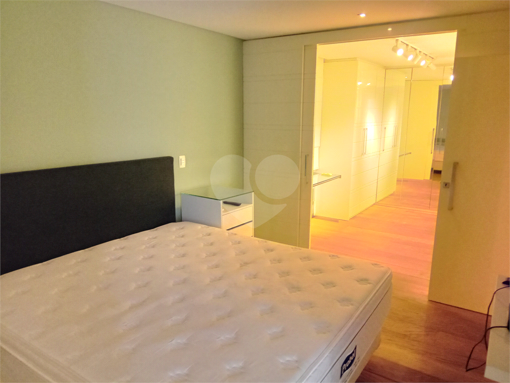 Apartamento Mobiliado para Venda ou Locação no Itaim Bibi