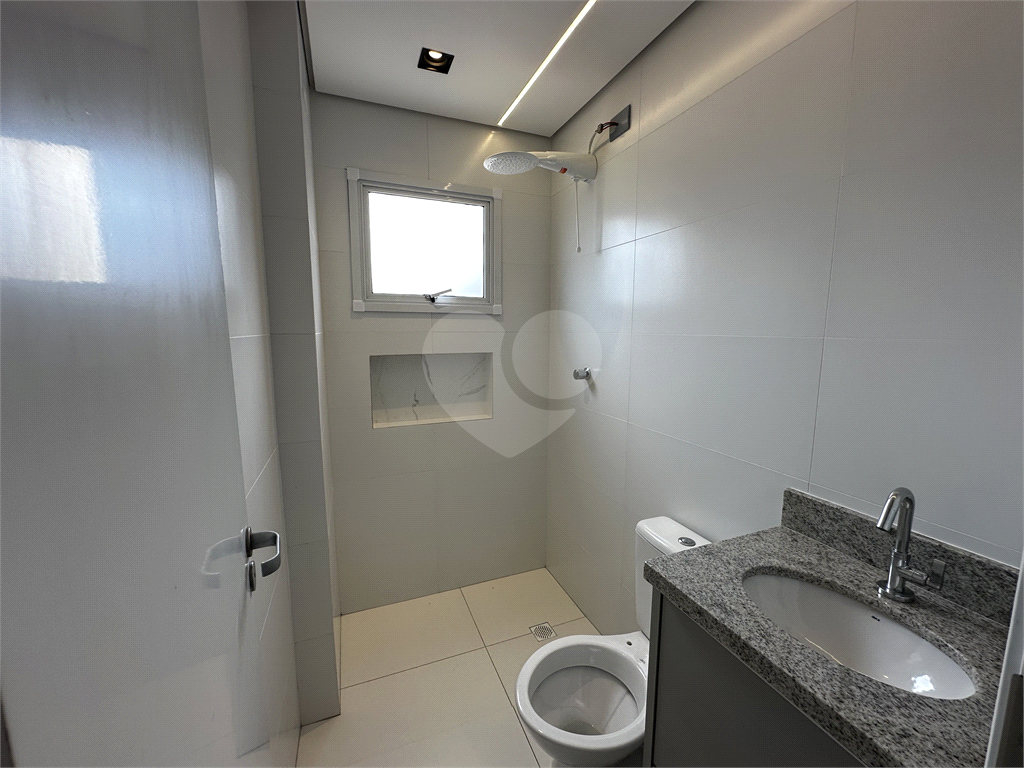 Cobertura de Luxo com 4 Suítes e Vista Mar no Residencial Safira: Seu Paraíso Particular na Guilherm