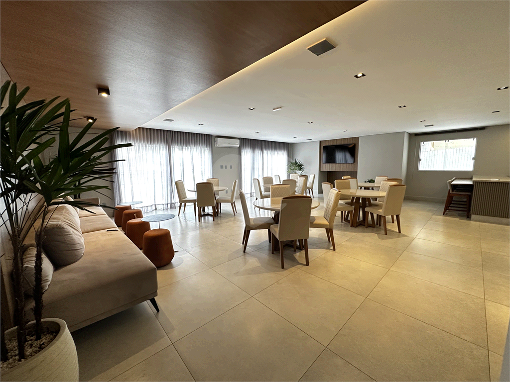 Cobertura de Luxo com 4 Suítes e Vista Mar no Residencial Safira: Seu Paraíso Particular na Guilherm