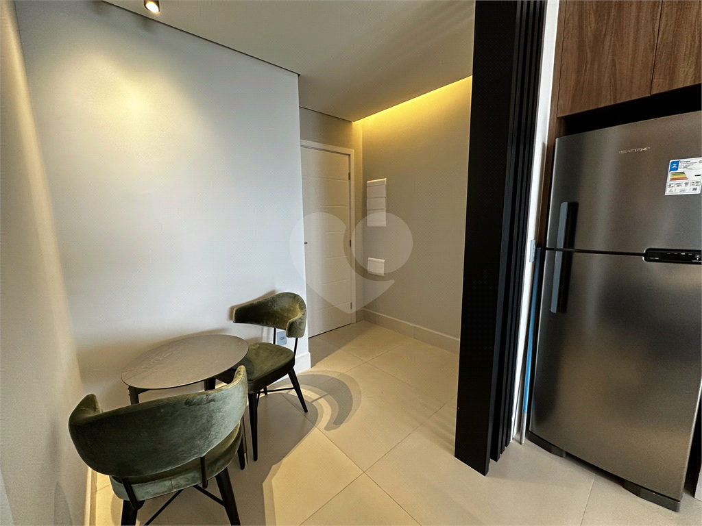 Cobertura de Luxo com 4 Suítes e Vista Mar no Residencial Safira: Seu Paraíso Particular na Guilherm