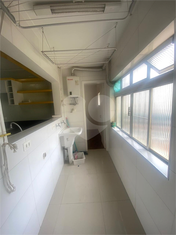 BROOKLIN - 3 DORMS COM 140 M²