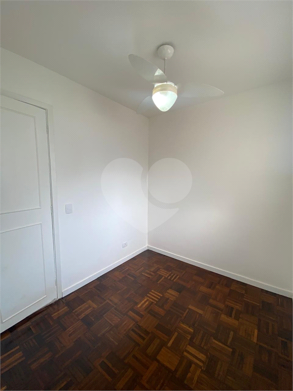 BROOKLIN - 3 DORMS COM 140 M²