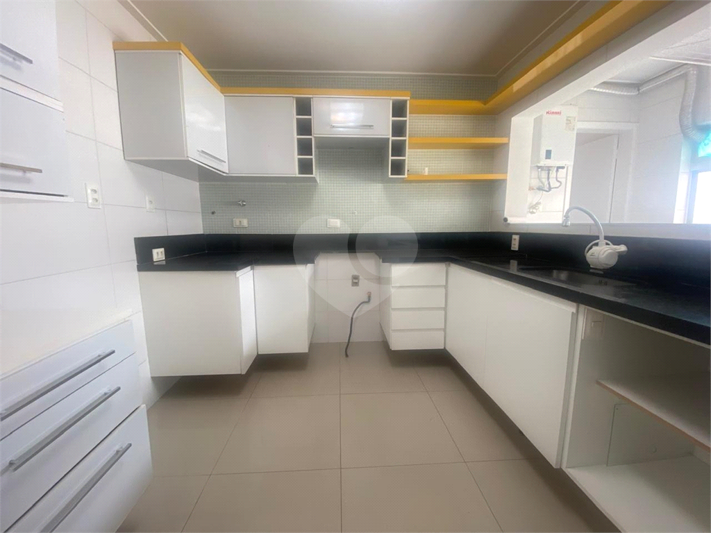 BROOKLIN - 3 DORMS COM 140 M²