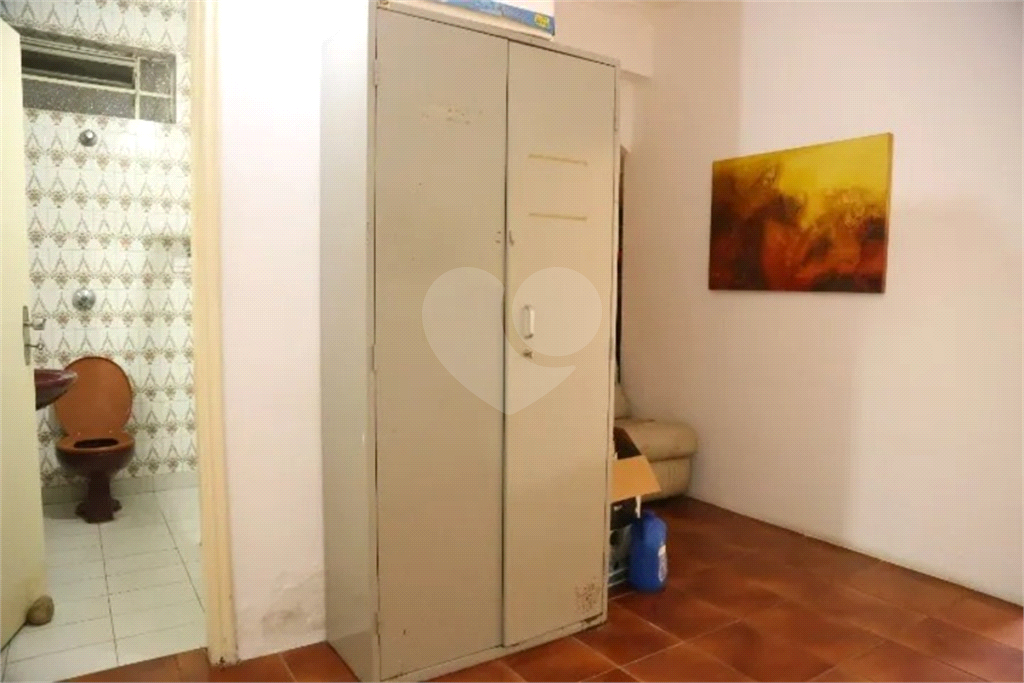 Casa para alugar com 5 quartos, 440m² - Foto 14