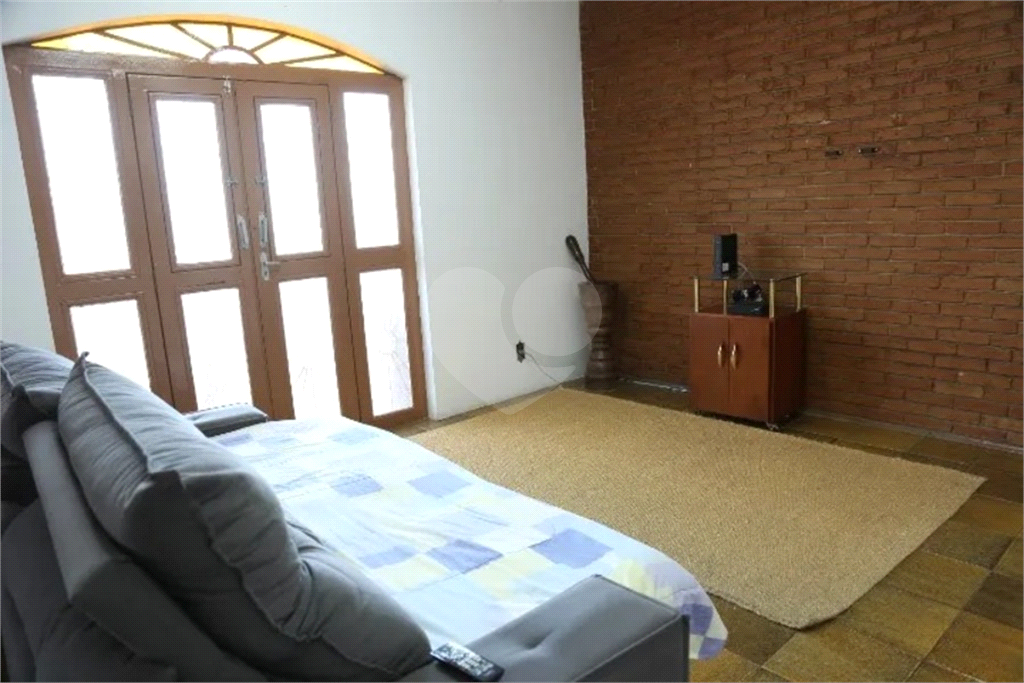 Casa para alugar com 5 quartos, 440m² - Foto 10