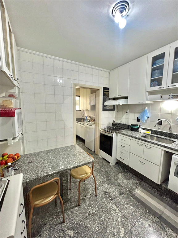 APARTAMENTO em SANTANA