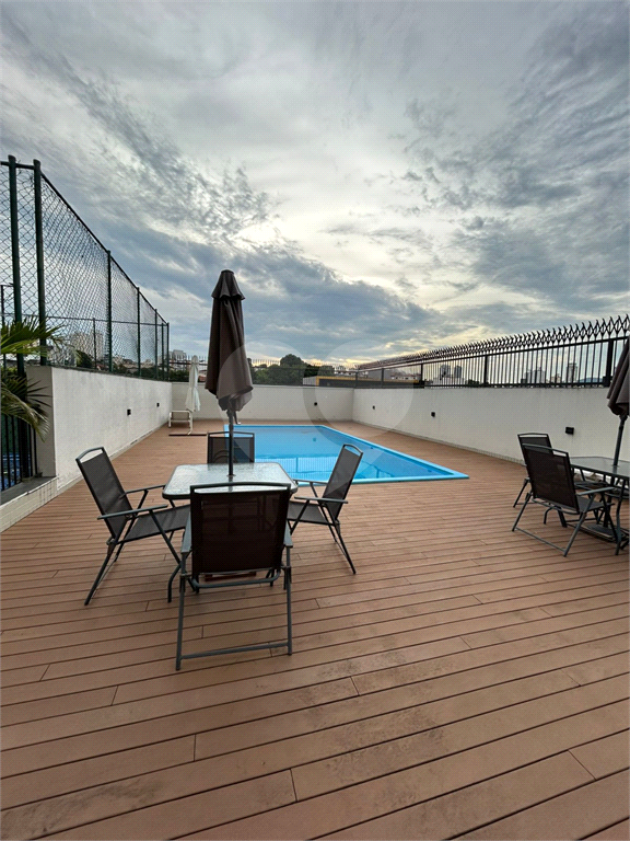 APARTAMENTO em SANTANA