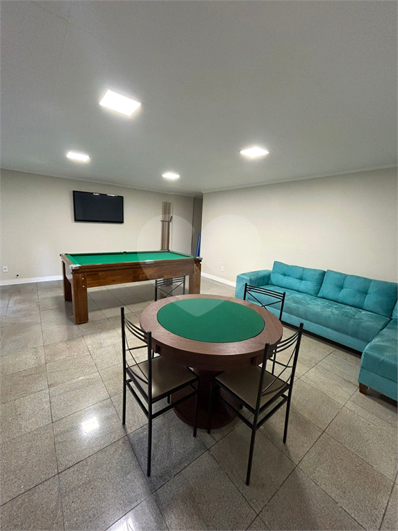 APARTAMENTO em SANTANA