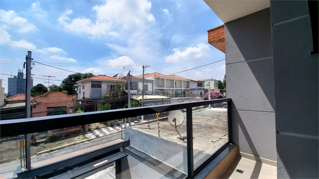 Sobrado diferenciado 03 suítes e 03 vagas com jardim de inverno 