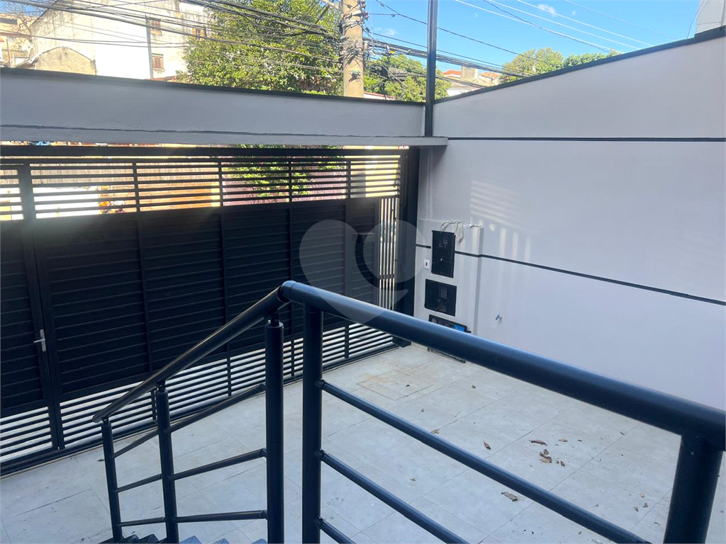 SOBRADO NOVO- CASA VERDE PROXIMO DA AV. BRAZ LEME