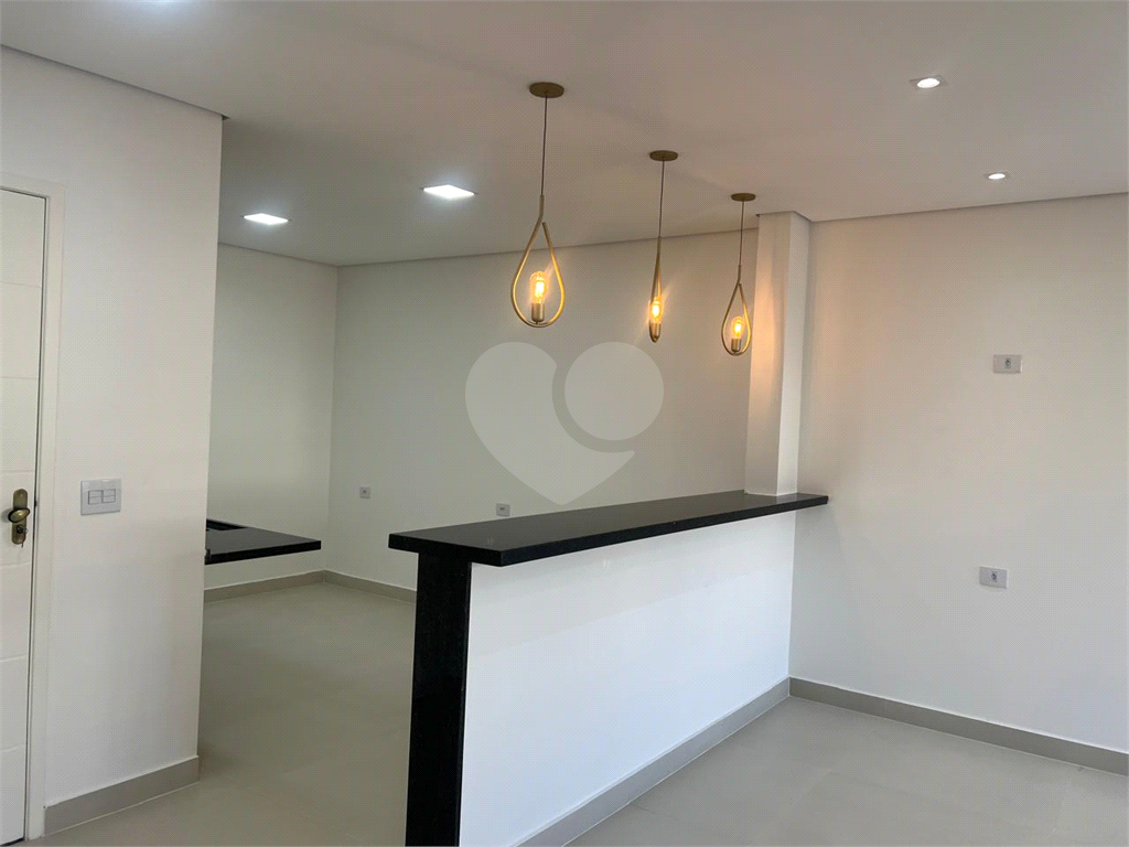 SOBRADO NOVO- CASA VERDE PROXIMO DA AV. BRAZ LEME