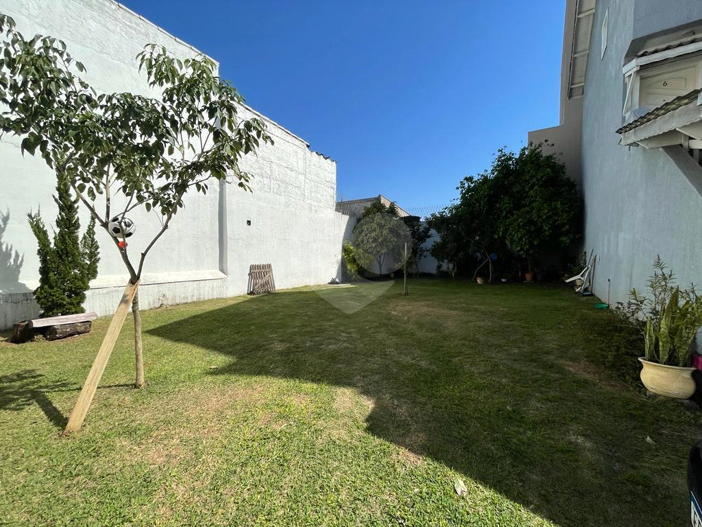Sobrado de Condomínio à venda ! 175 m² | 3 dormitórios (1 suíte) | 2 vagas na Vila Silveira!