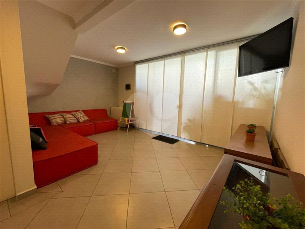 Sobrado de Condomínio à venda ! 175 m² | 3 dormitórios (1 suíte) | 2 vagas na Vila Silveira!
