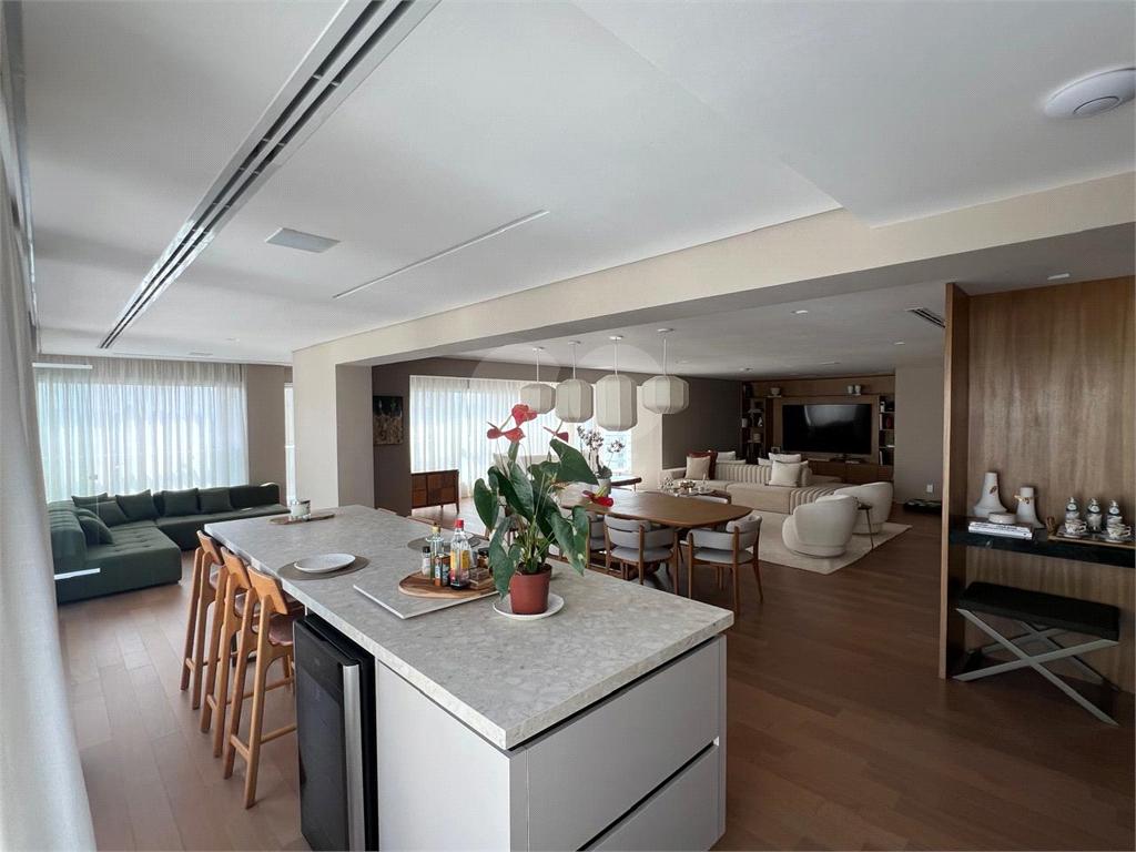Apartamento de Alto Padrão 265m² - Alto de Santana – São Paulo