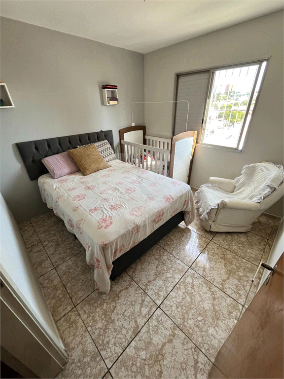 Apartamento à venda com 3 quartos, 90m² - Foto 3
