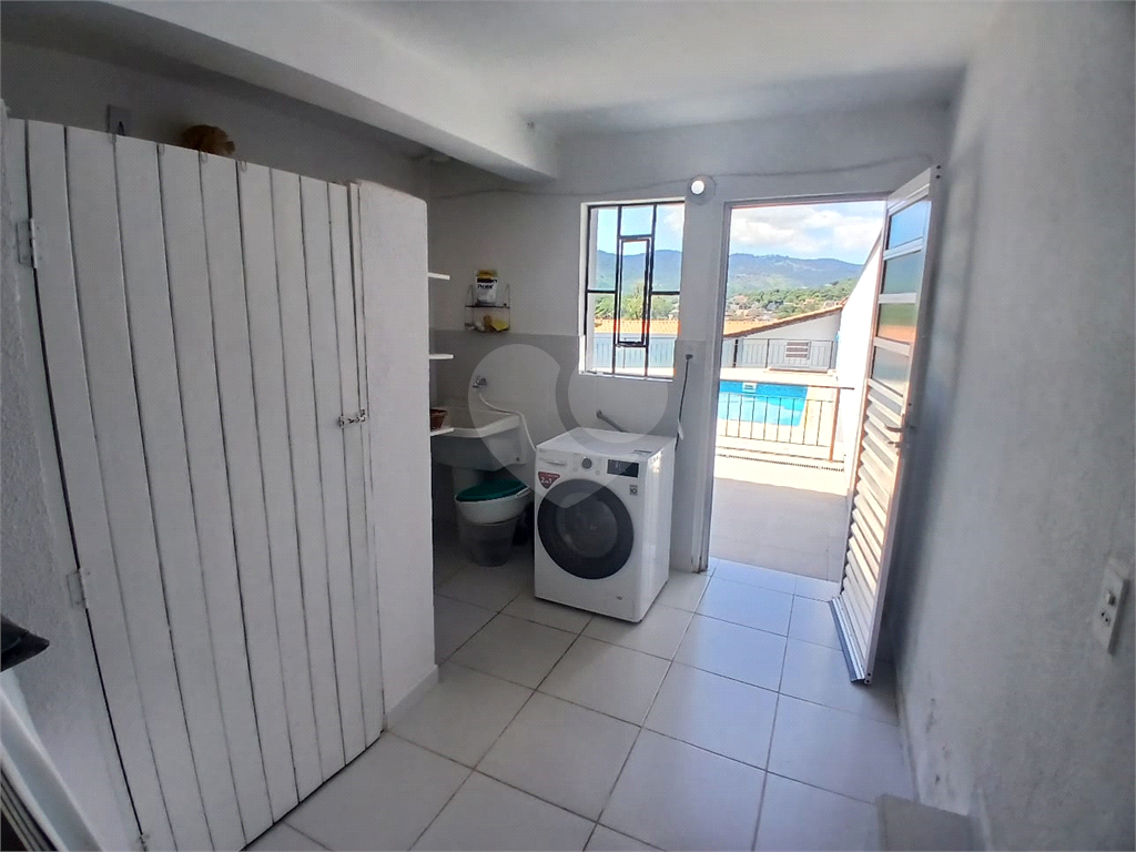 Casa, 3 quartos, 229 m² - Foto 14