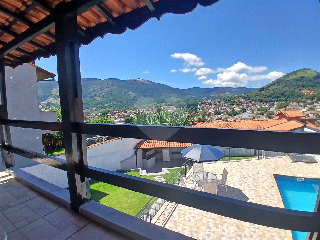 Casa, 3 quartos, 229 m² - Foto 47