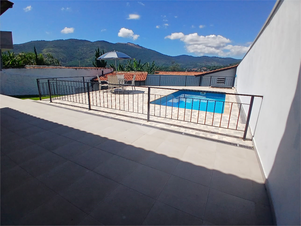 Casa, 3 quartos, 229 m² - Foto 11