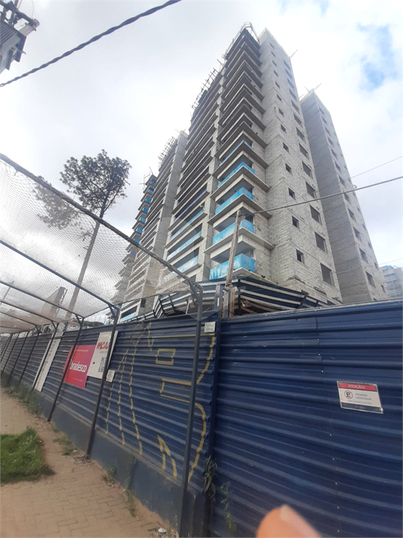APARTAMENTO em TUCURUVI