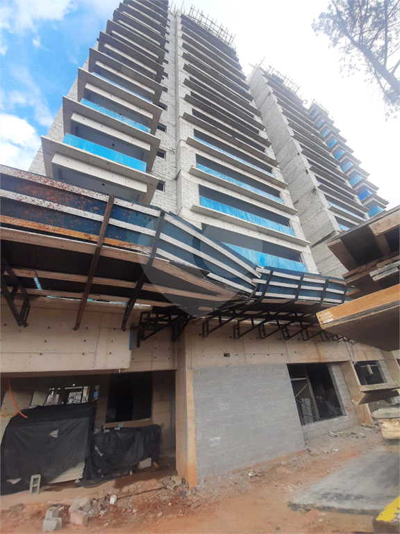 APARTAMENTO em TUCURUVI