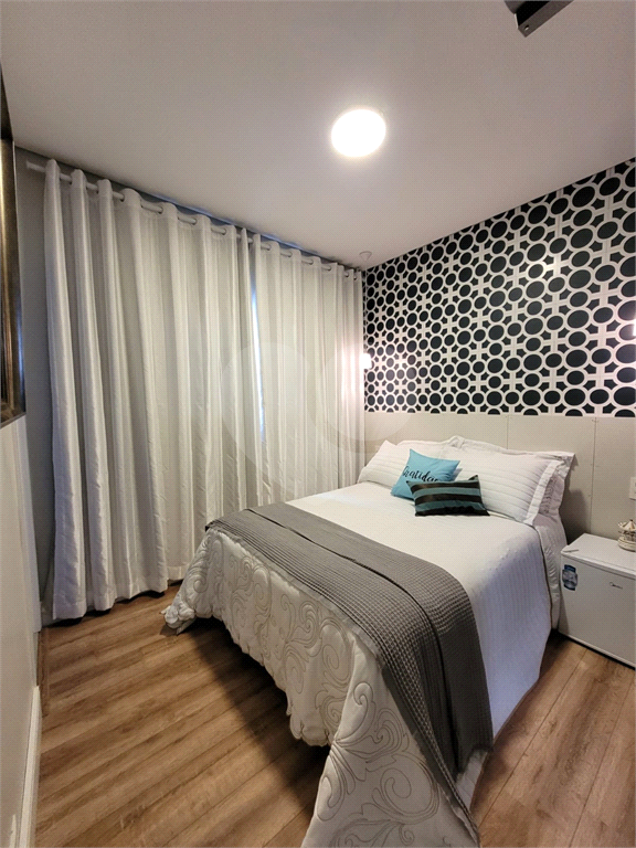Casa de Condomínio à venda com 4 quartos, 330m² - Foto 10
