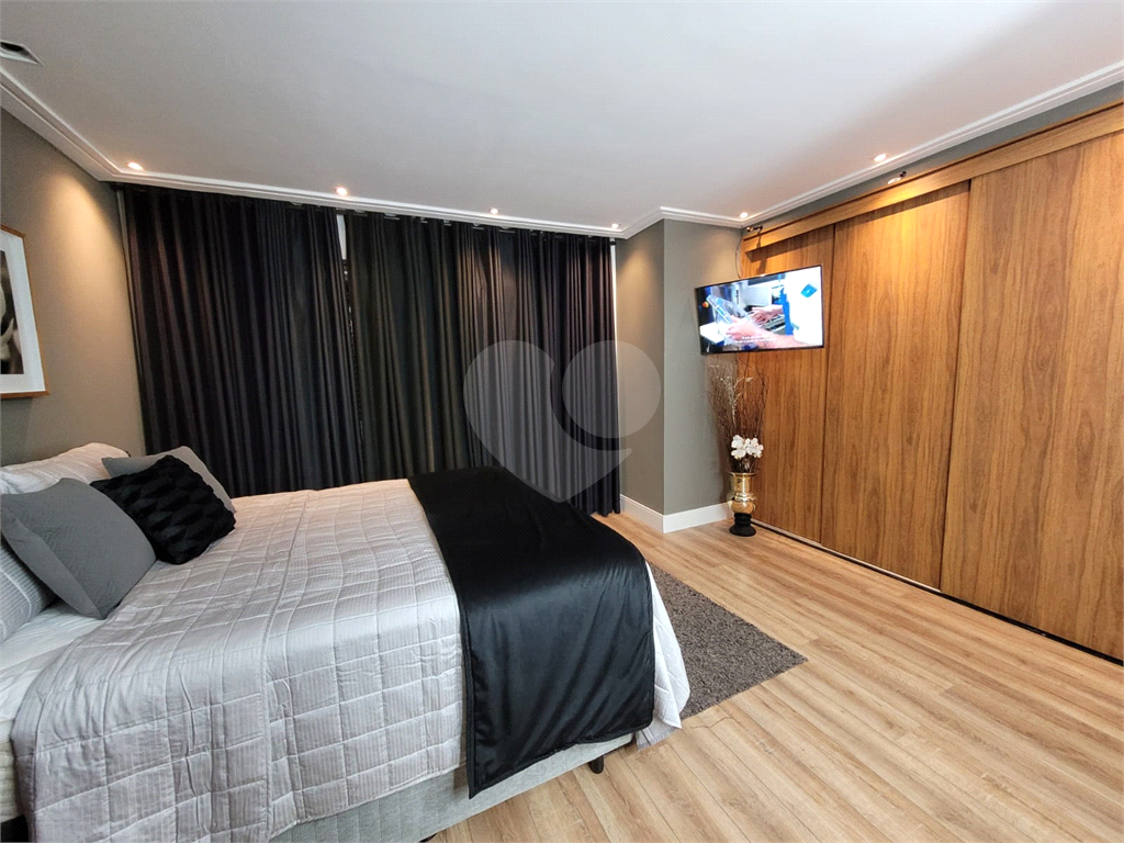 Casa de Condomínio à venda com 4 quartos, 330m² - Foto 8