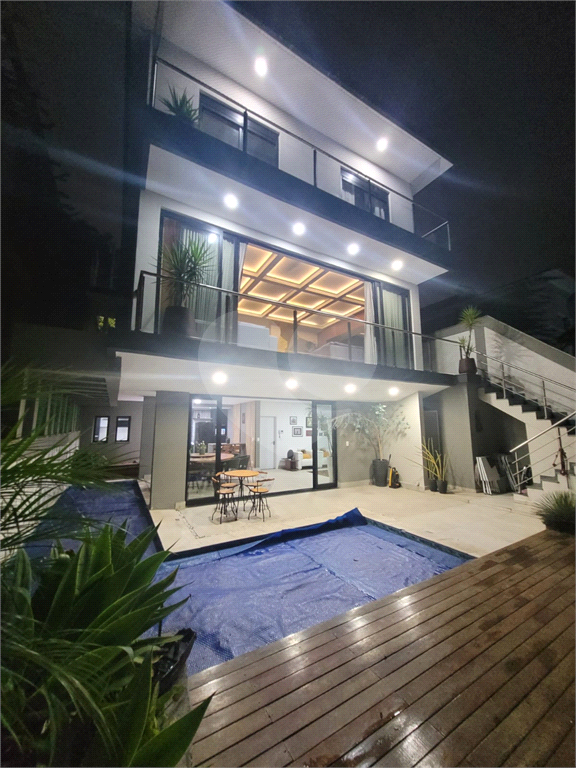 Casa de Condomínio à venda com 4 quartos, 330m² - Foto 15